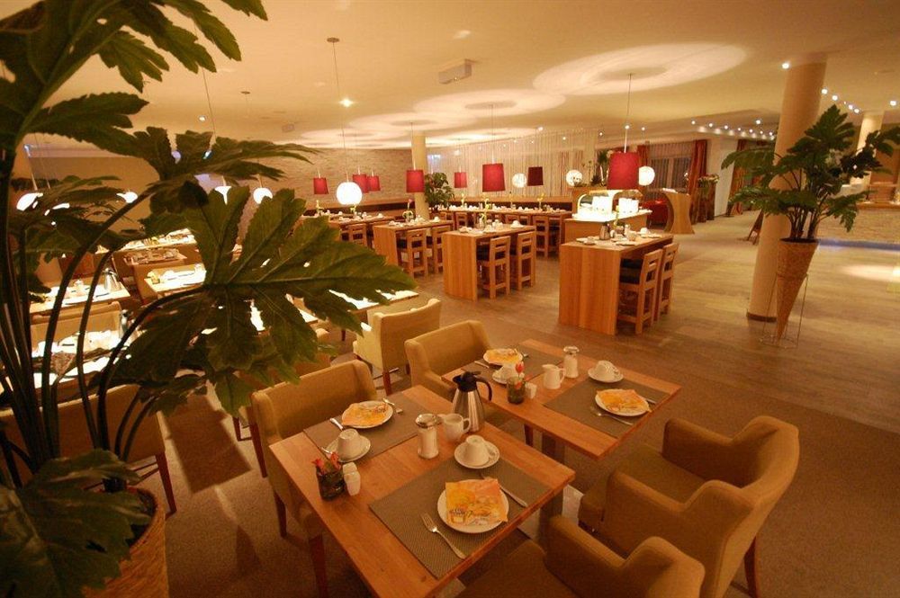 Western Io Eschborn